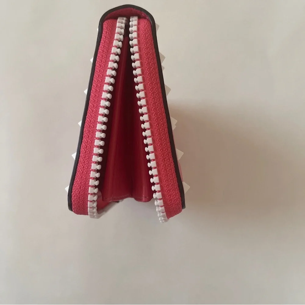 Valentino Garavani Rockstud Pink Wallet - Picture 5 of 12